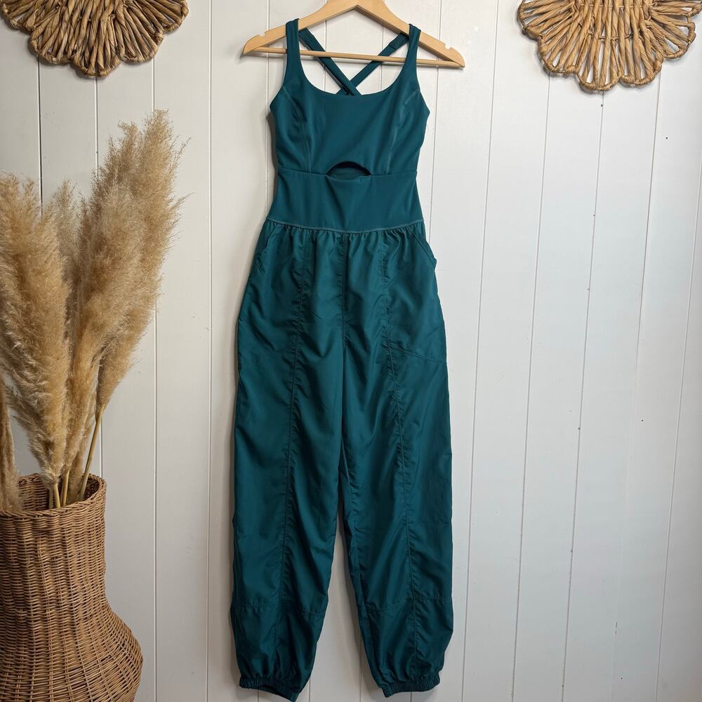 Free People jumpsuit cutout onesie one-piece activewear romper XS - Picture 4 of 11